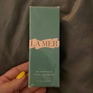 La Mer renewal oil